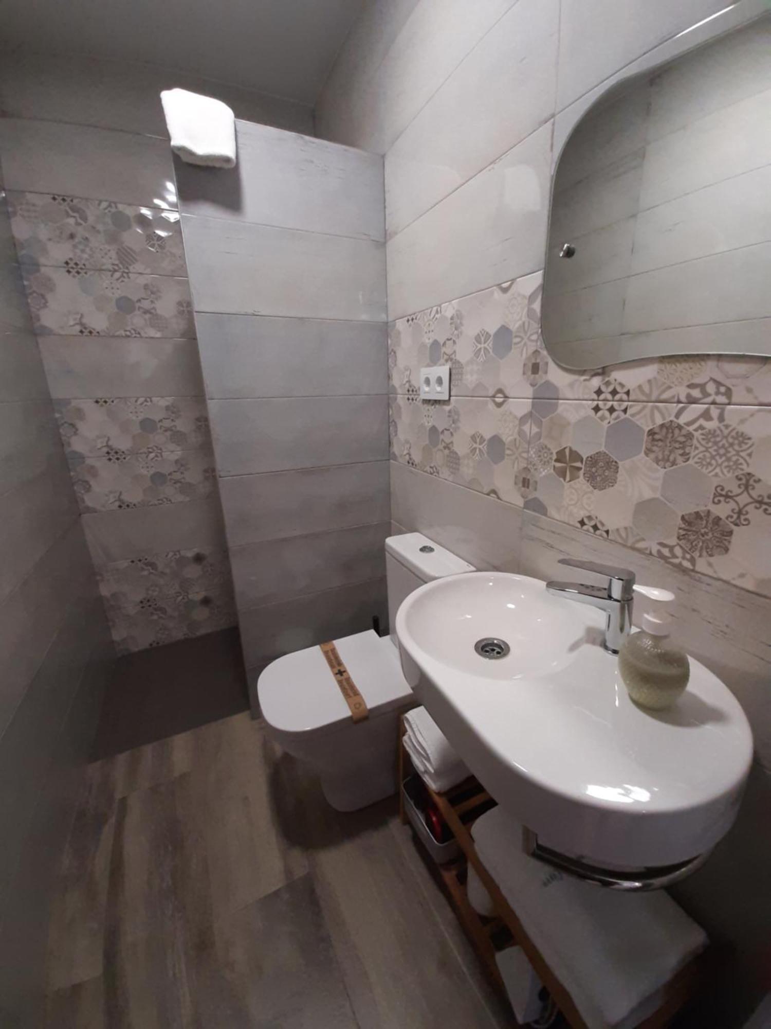 Casas Rurales Maribel - Complejo Moradas Del Cerro 2 - Suites Con Jacuzzi En Alcala Del Jucar Casas del Cerro Phòng bức ảnh